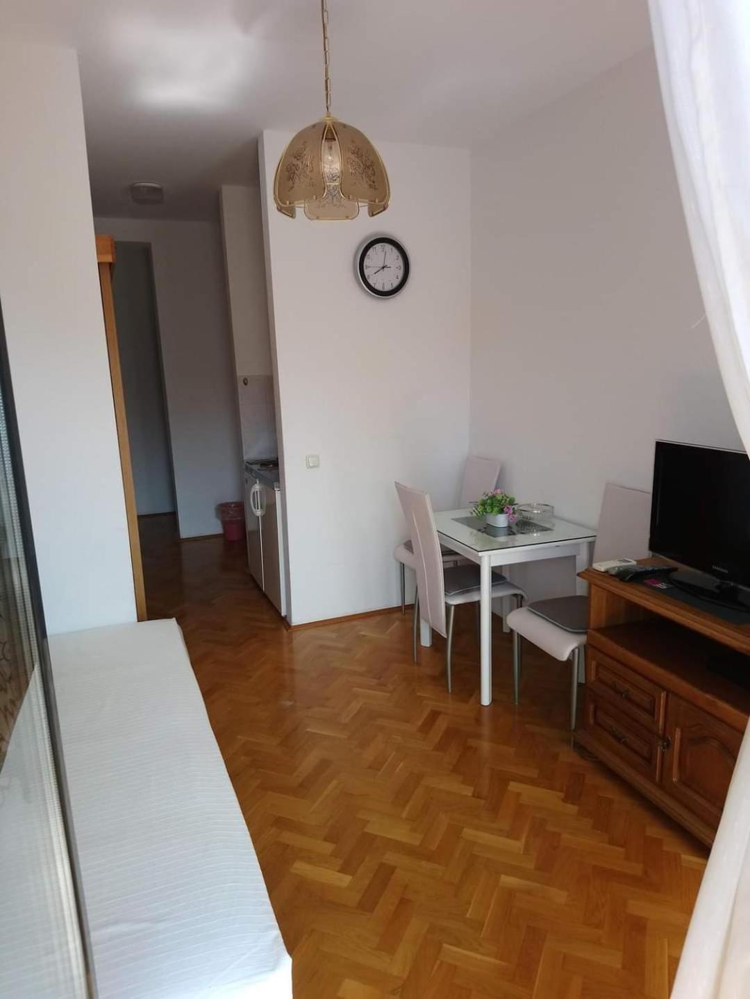 Guesthouse Mario&Marina Makarska Rum bild