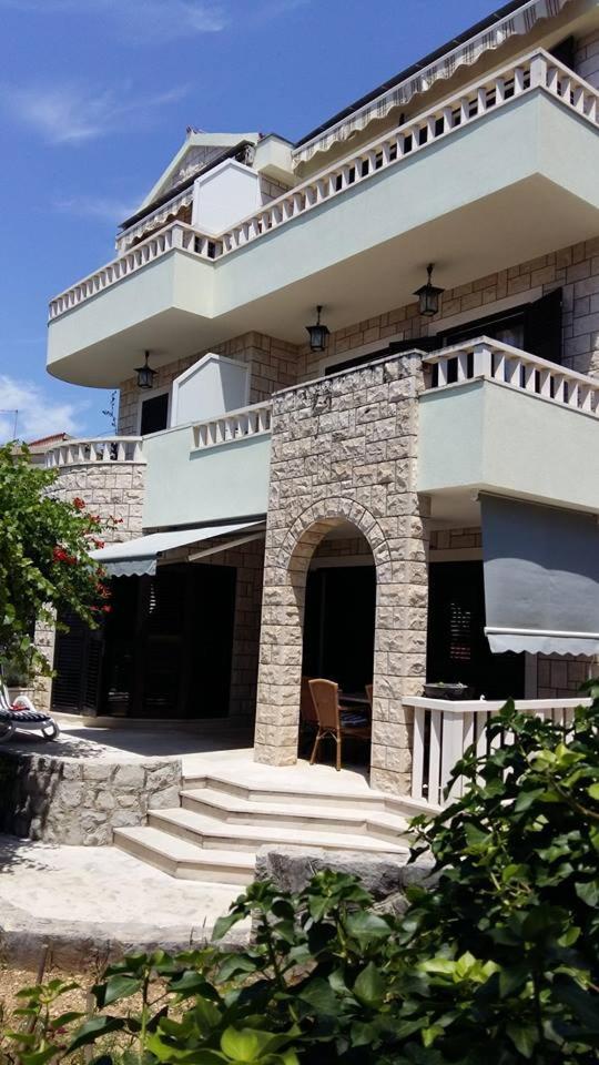 Guesthouse Mario&Marina Makarska Exteriör bild